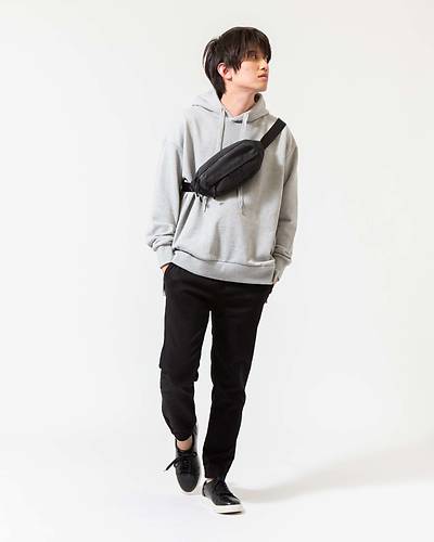 デキる男は服装から シンプルカッコいいコーデを紹介