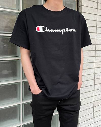 【Champion （チャンピオン）】半袖ロゴTシャツ（ブラック）